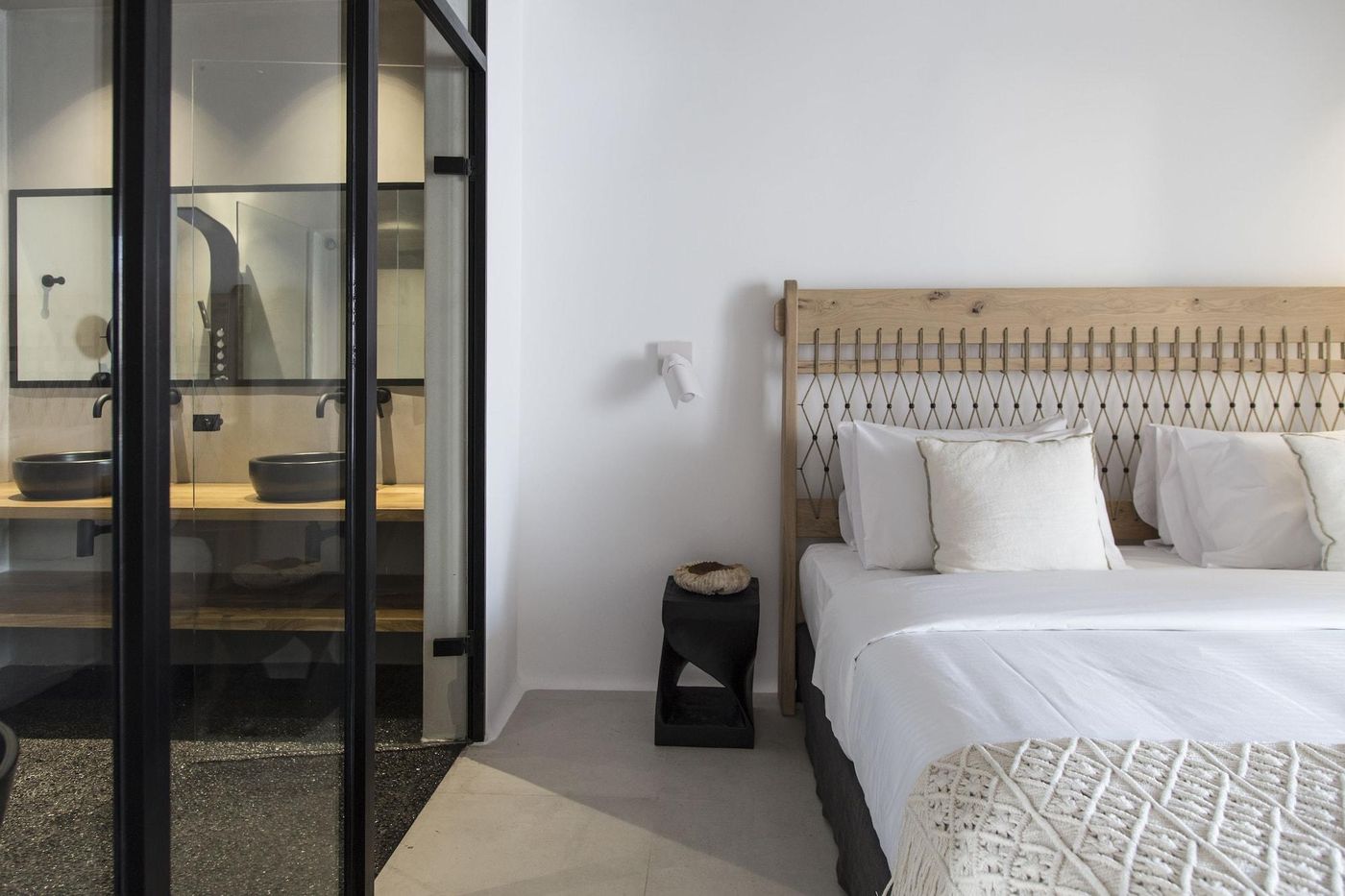 Adorno-Suites-Mykonos-Room-51