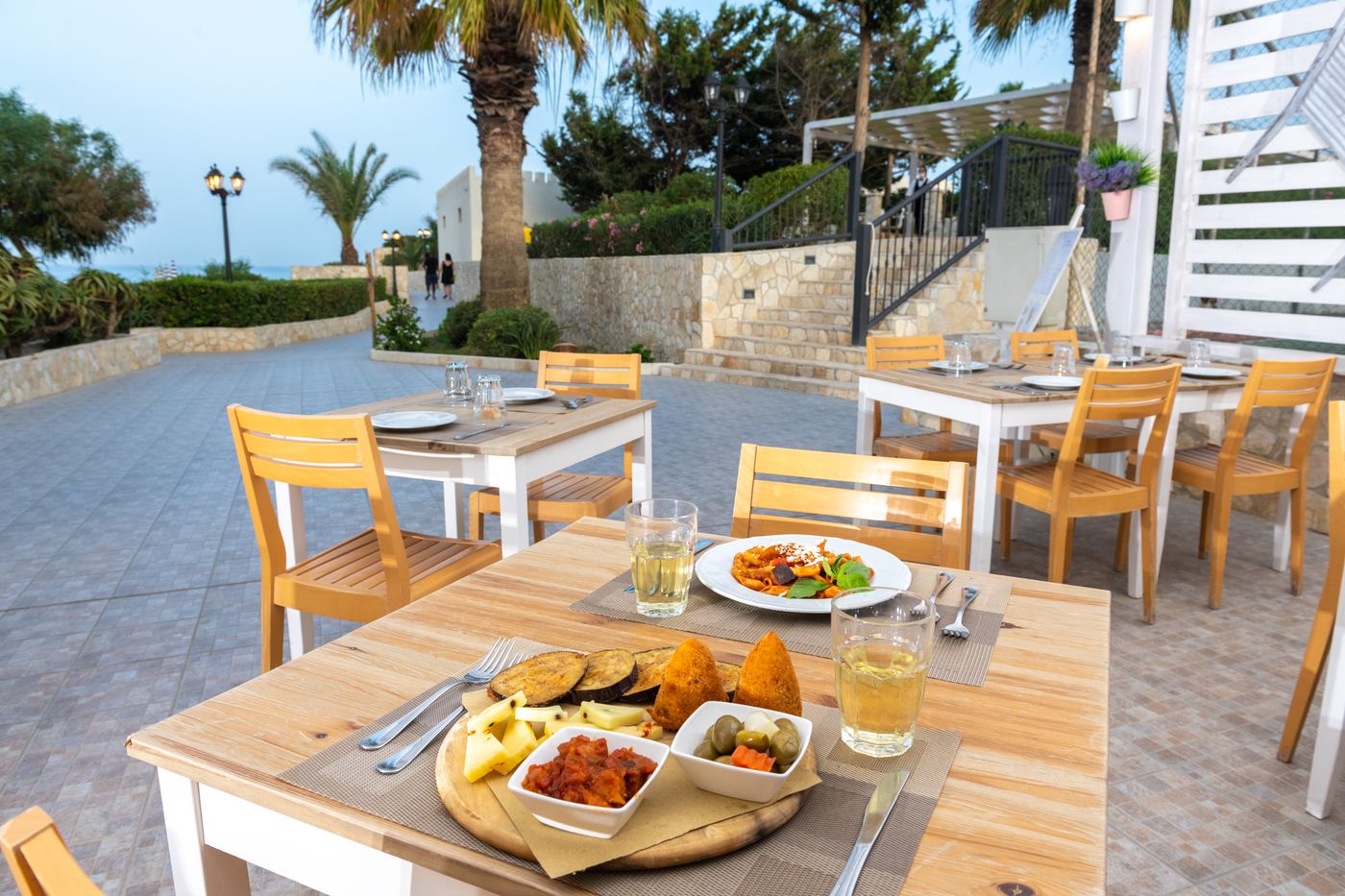 Hotel-Club-Eloro-Restaurant-87