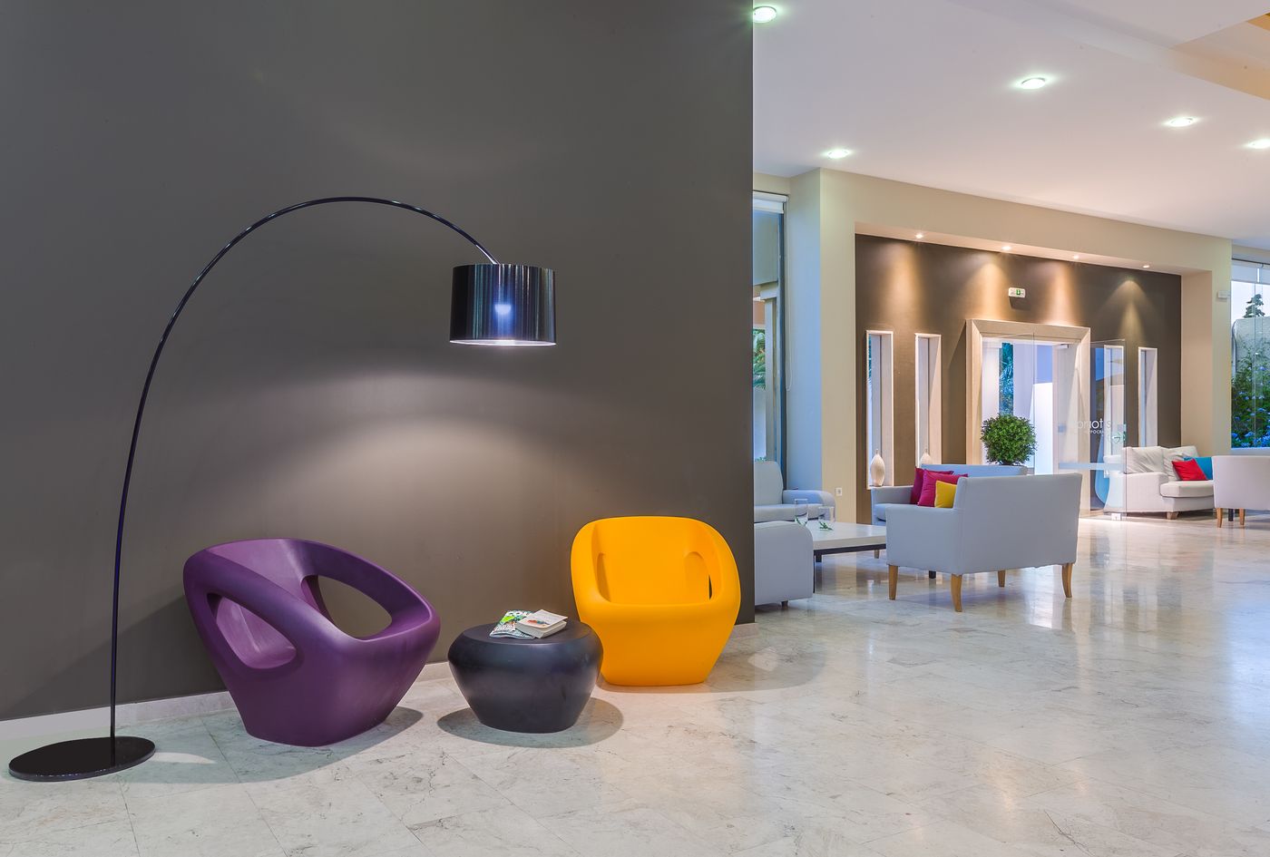 Kipriotis-Hippocrates-Hotel-Lobby-25