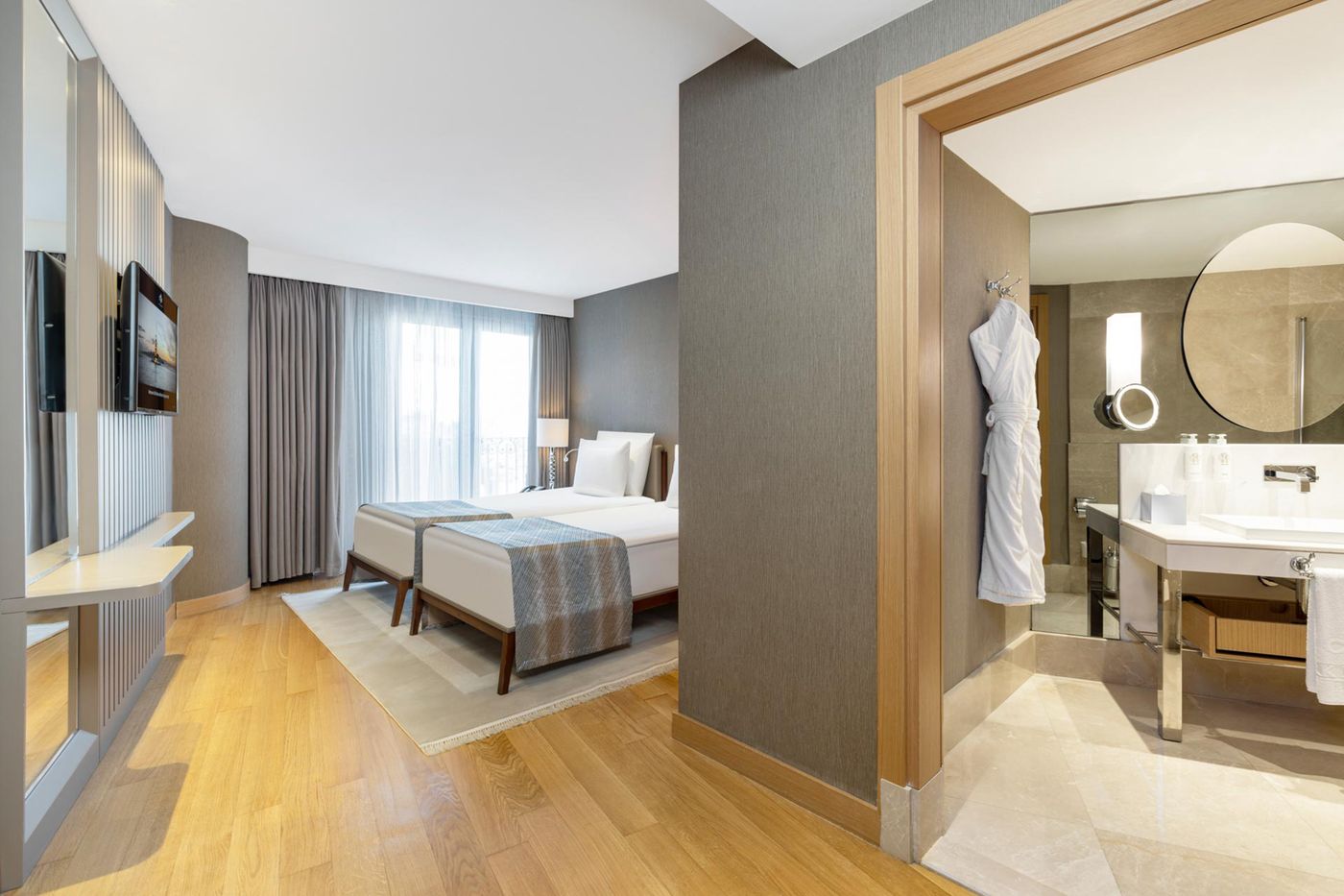 CVK-Park-Bosphorus-Hotel-Istanbul-Room-56