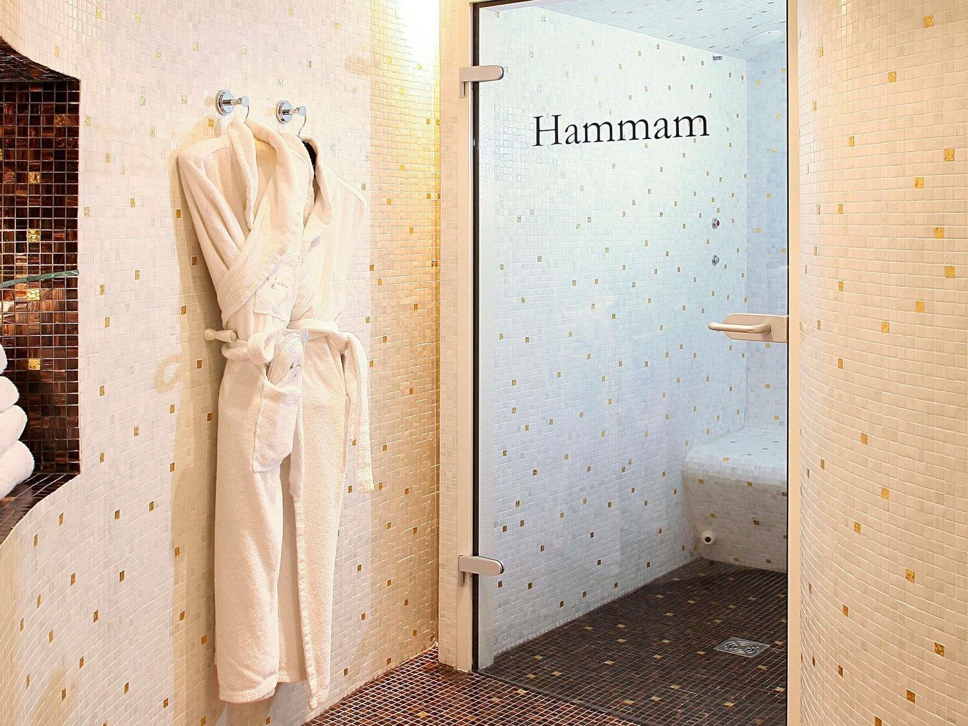 Sofitel-Paris-Le-Faubourg-Sports-and-Entertainment-98