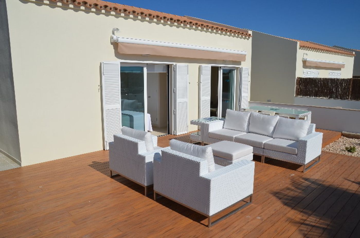 Villas-del-Lago-Terrace-19