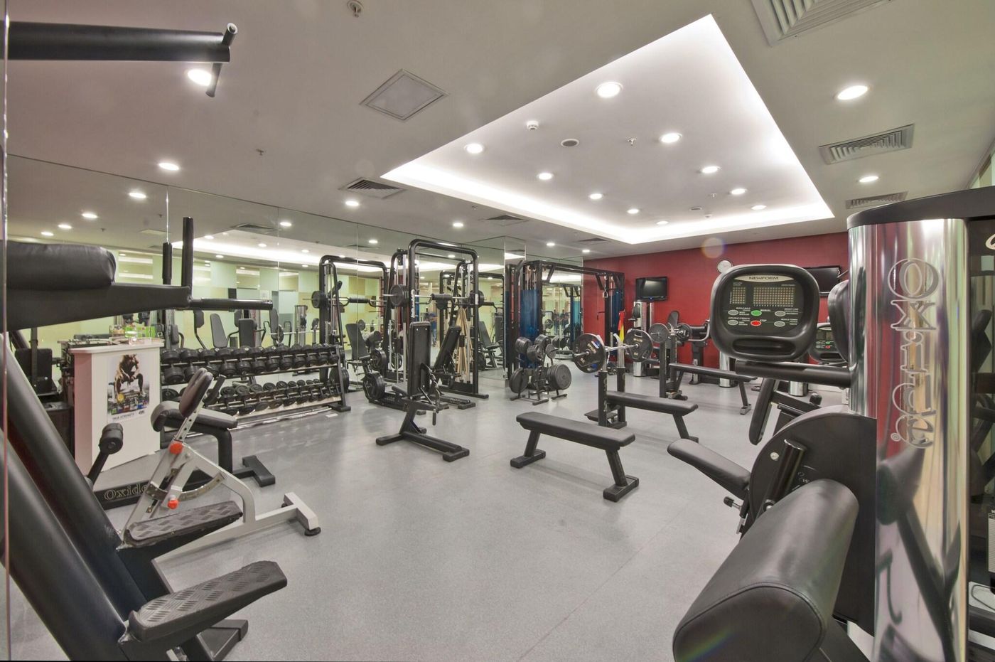 Grand-S-Sports-and-Entertainment-34