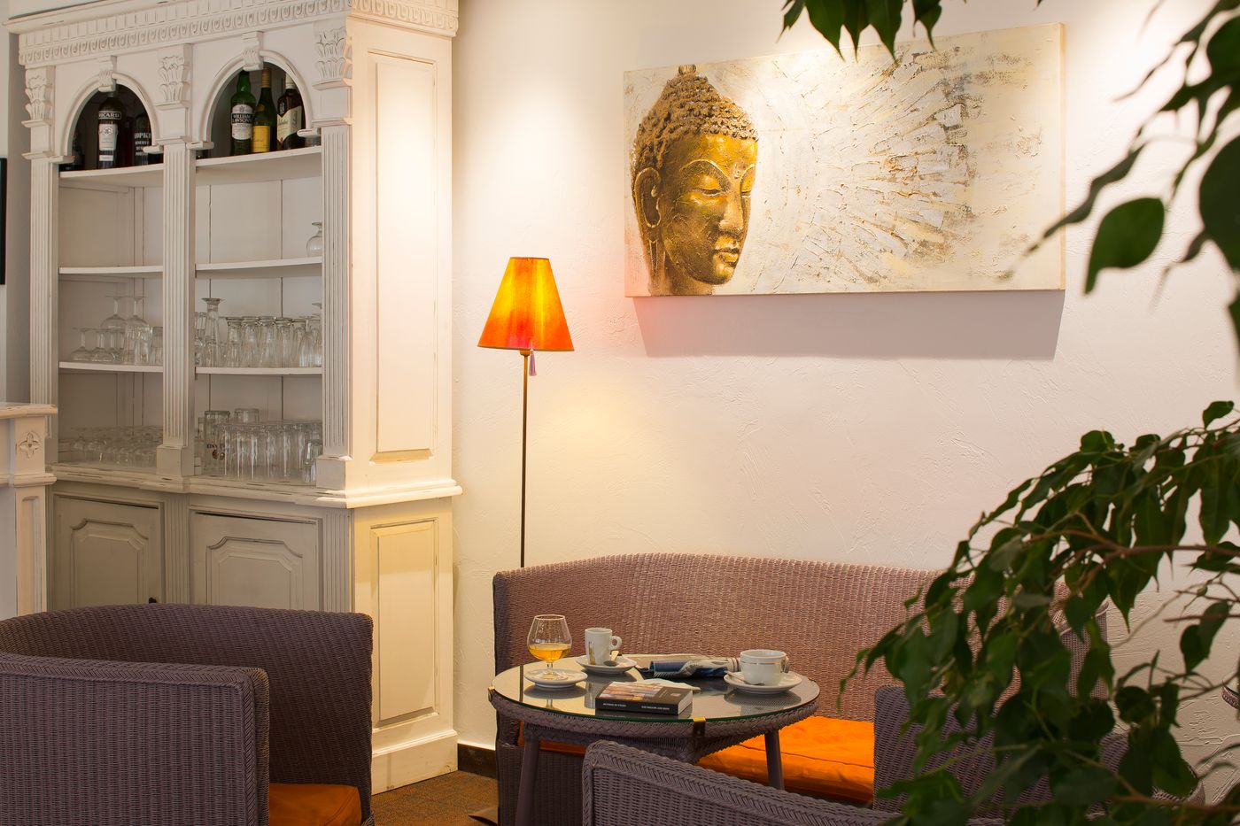 Best-Western-Astoria-Lobby-30