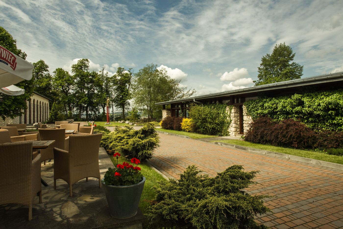 Dwor-w-Tomaszowicach-General-view-56