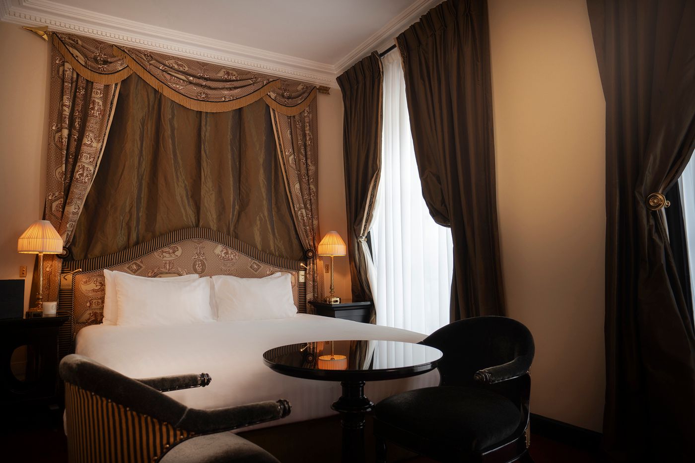 Maison-Athenee-Room-26