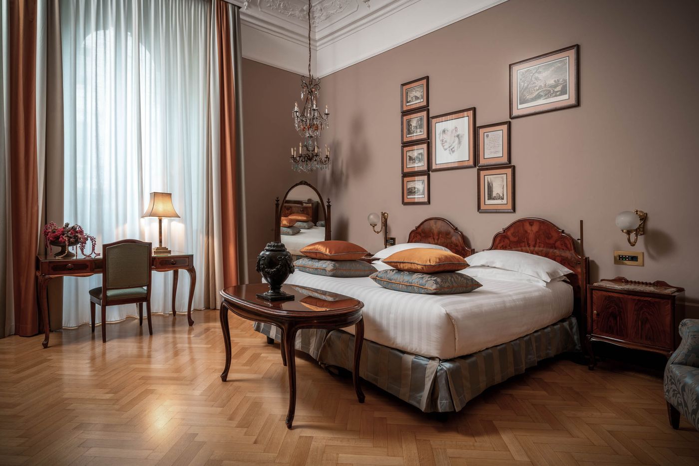 Grand-Hotel-et-de-Milan---The-Leading-Hotels-Room-20