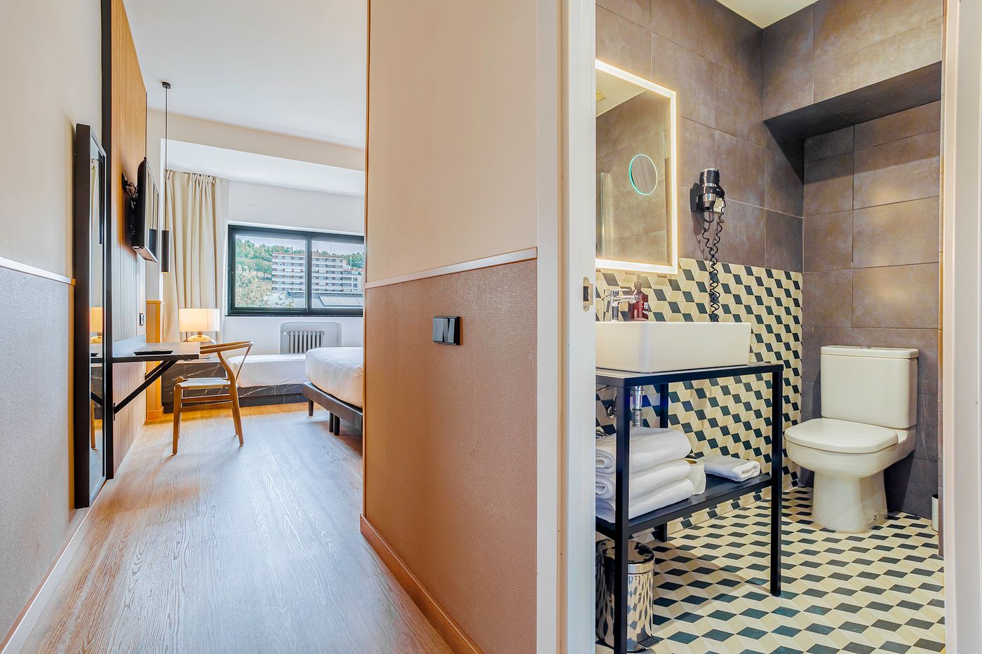 Acta-Madfor-Hotel-Room-31