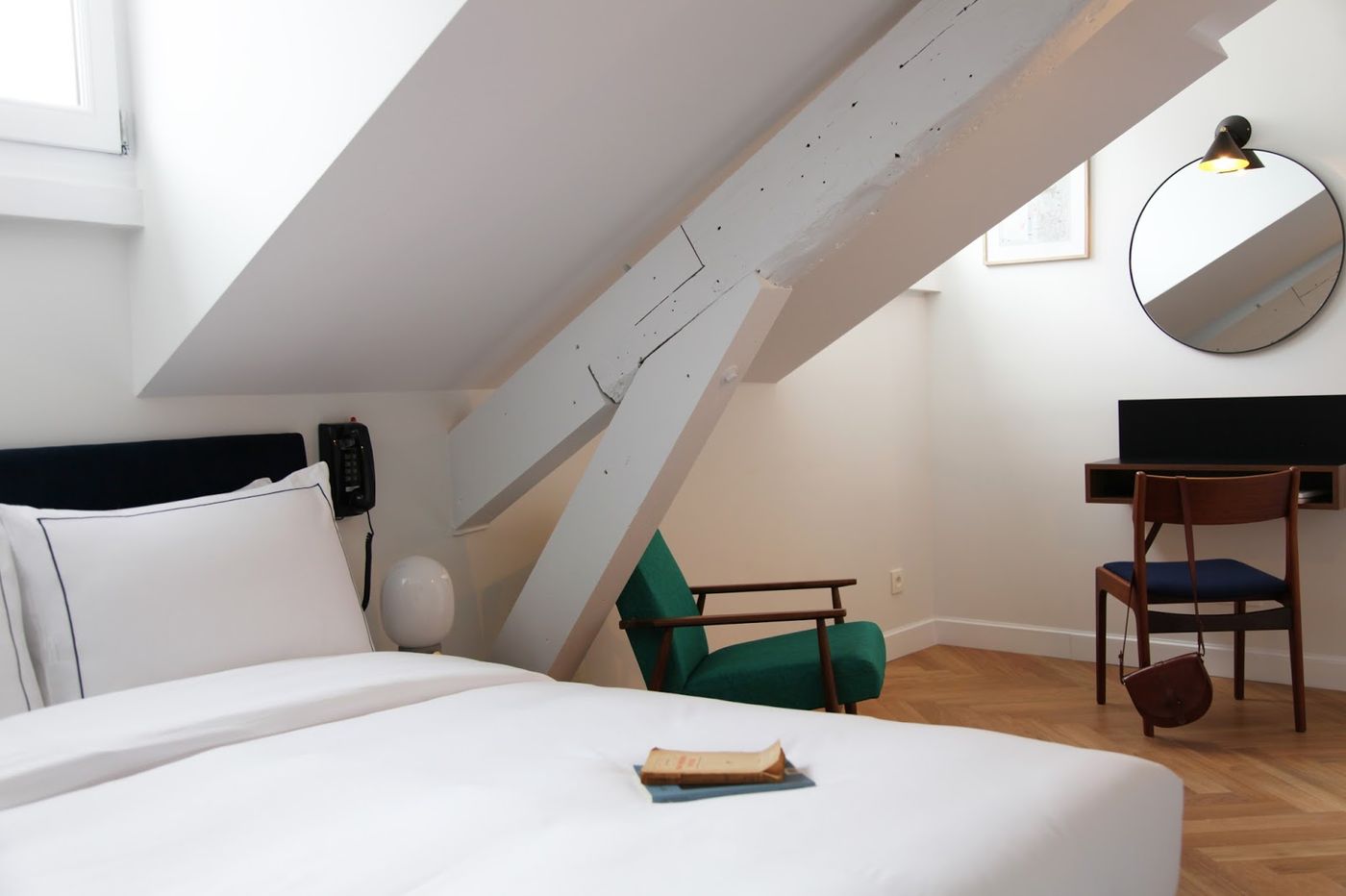Rendez-Vous-Batignolles-Room-18