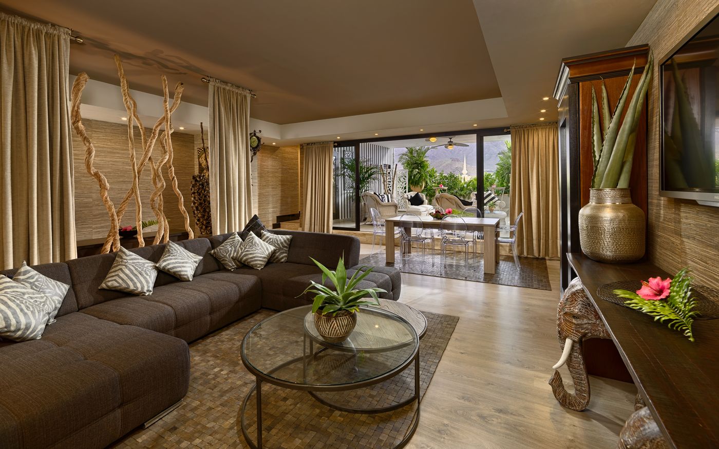 Royal-Garden-Villas-Conferences-47