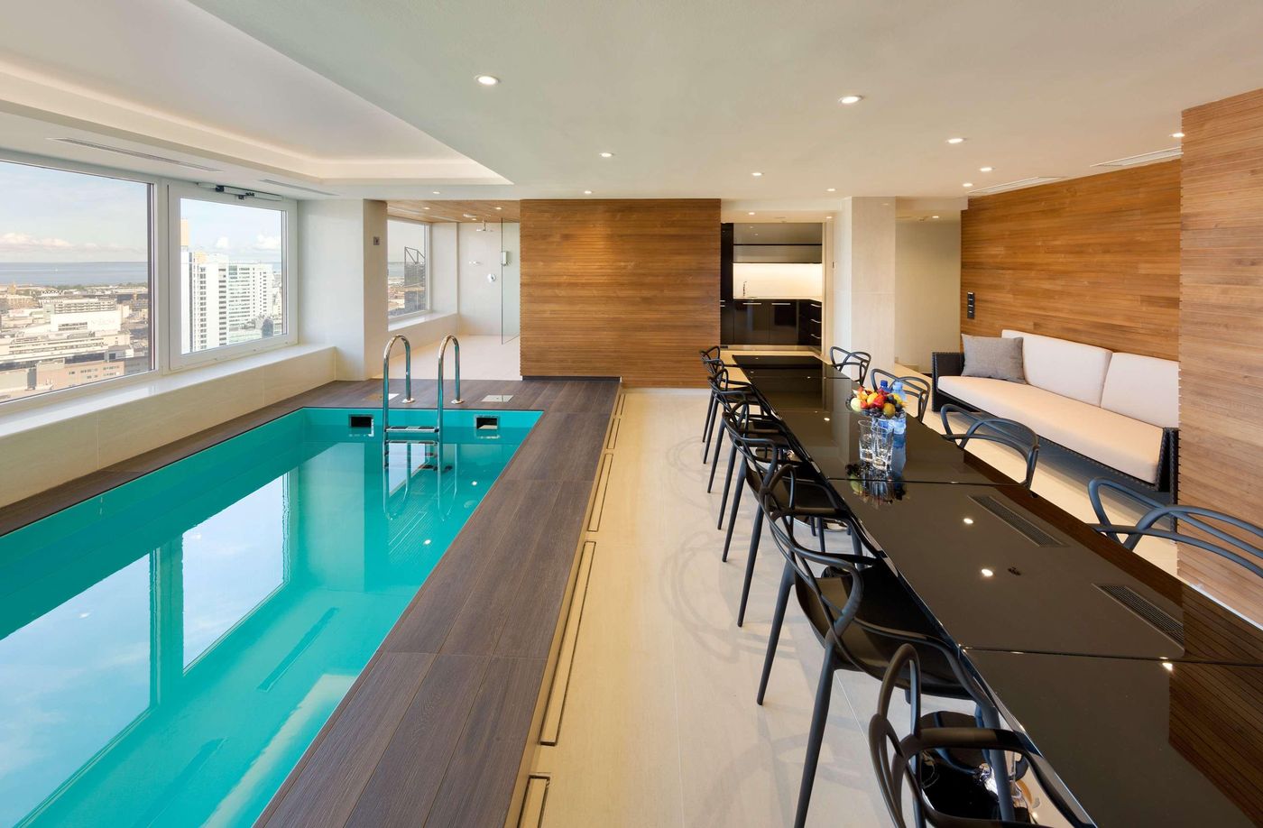 Radisson-Blu-Hotel-Olumpia--Pool-58