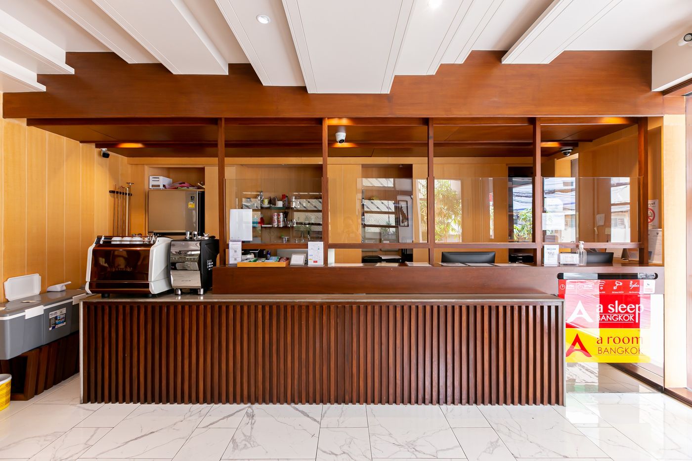 A-Sleep-Bangkok-Hotel-Sathorn-Lobby-16