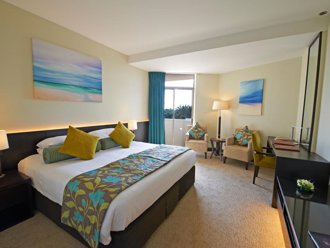 JA-Beach-Hotel-Room-25
