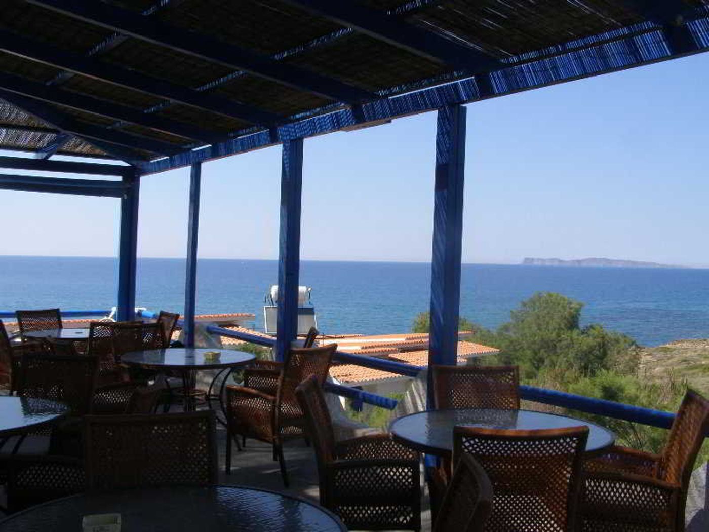 Lassion-Golden-Bay-Terrace-32