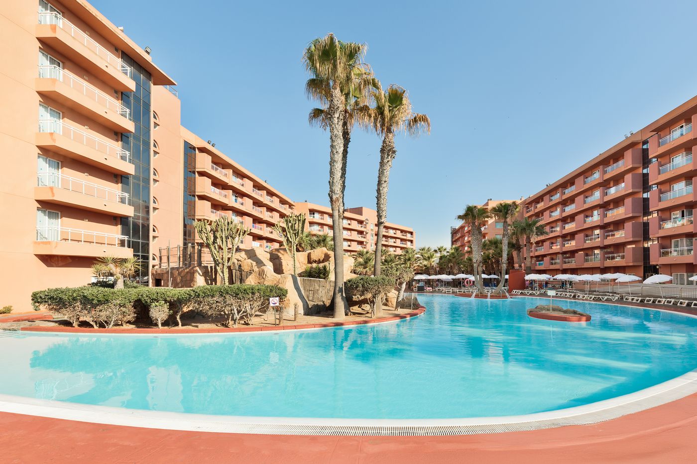 Best-Roquetas-Pool-5