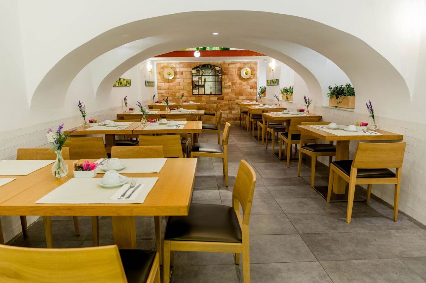 Hotel-Meninas-Restaurant-56