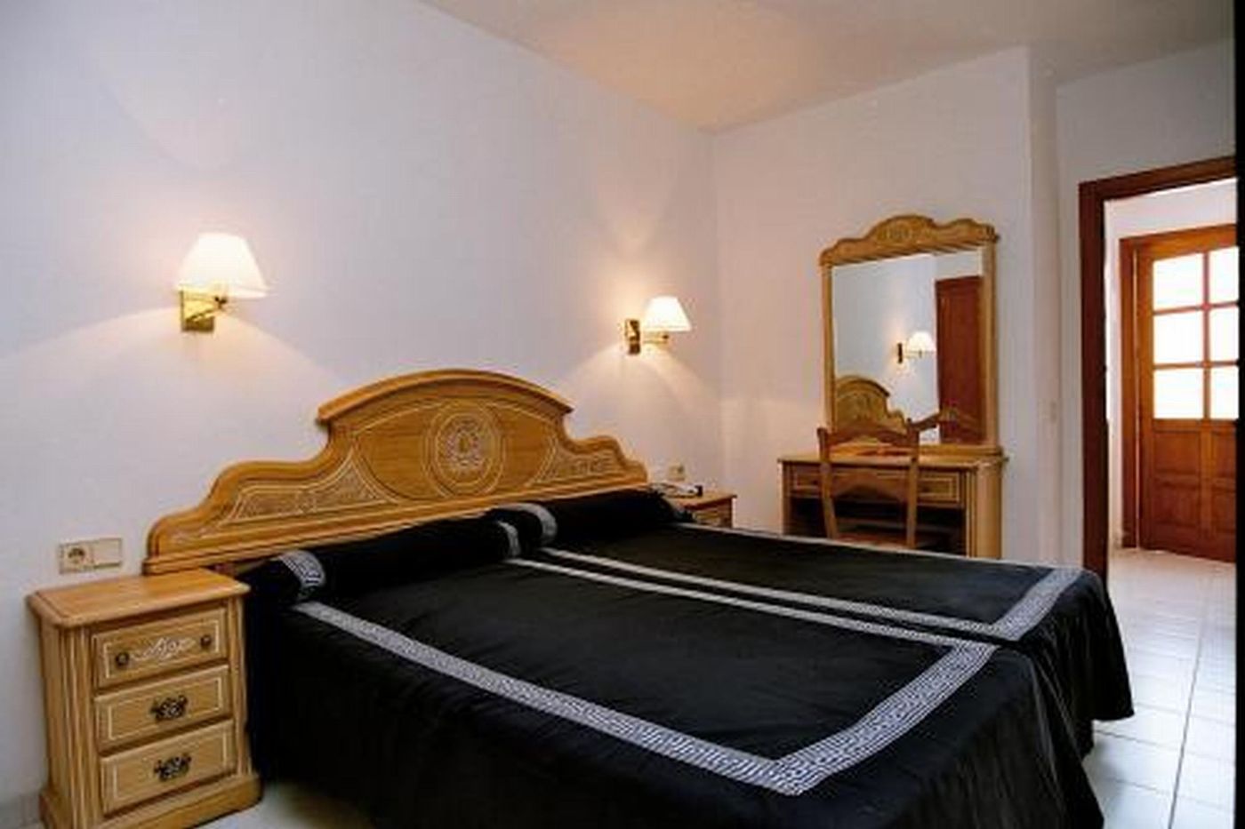 Club-Montecastillo-Room-15