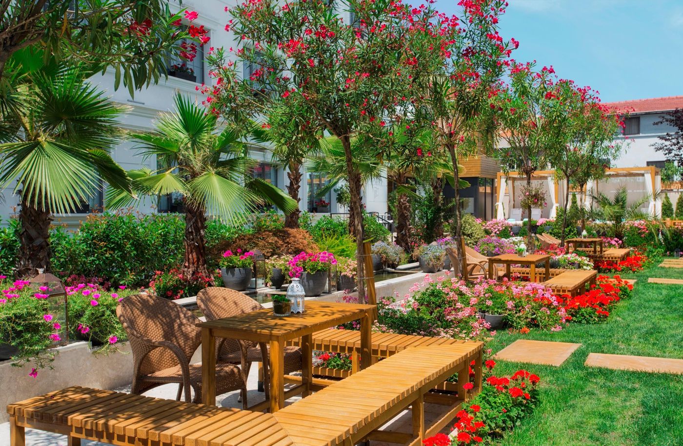 Sura-Hagia-Sophia-Terrace-3