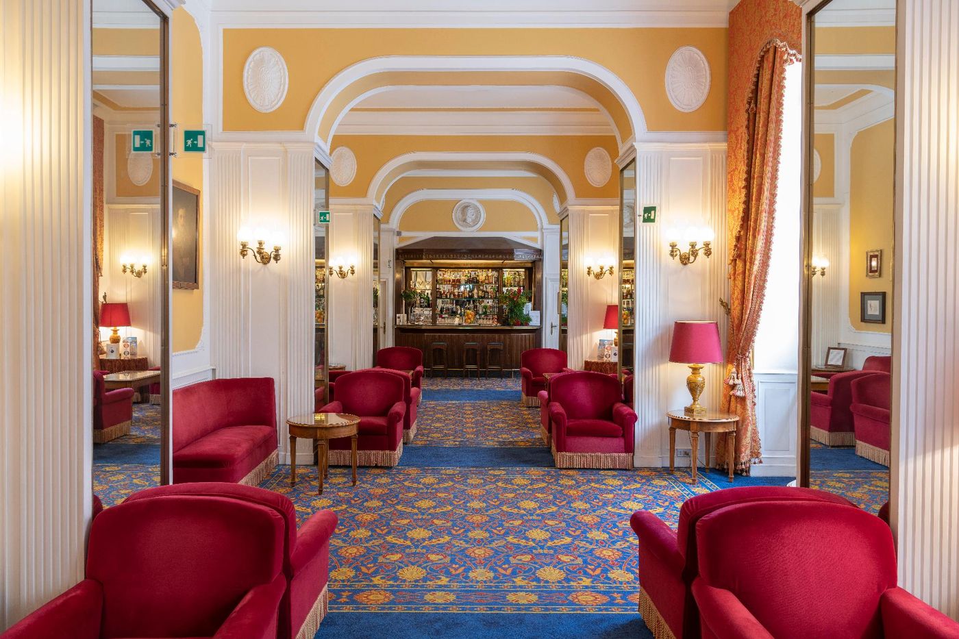 Bettoja-Hotel-Massimo-d-Azeglio-General-view-1