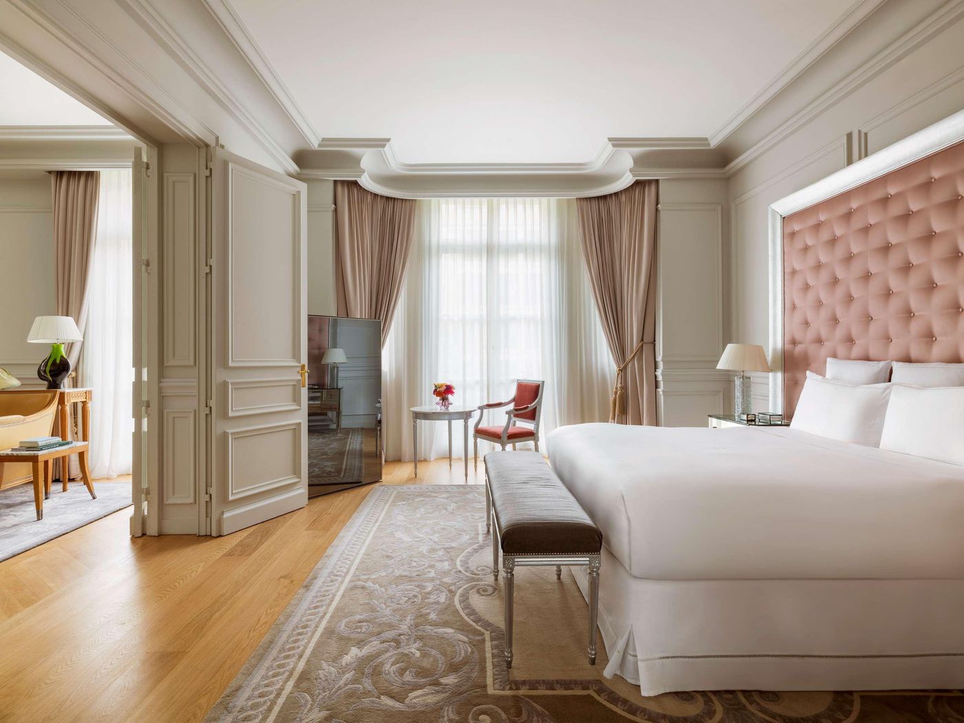 Le-Royal-Monceau---Raffles-Paris-Room-30