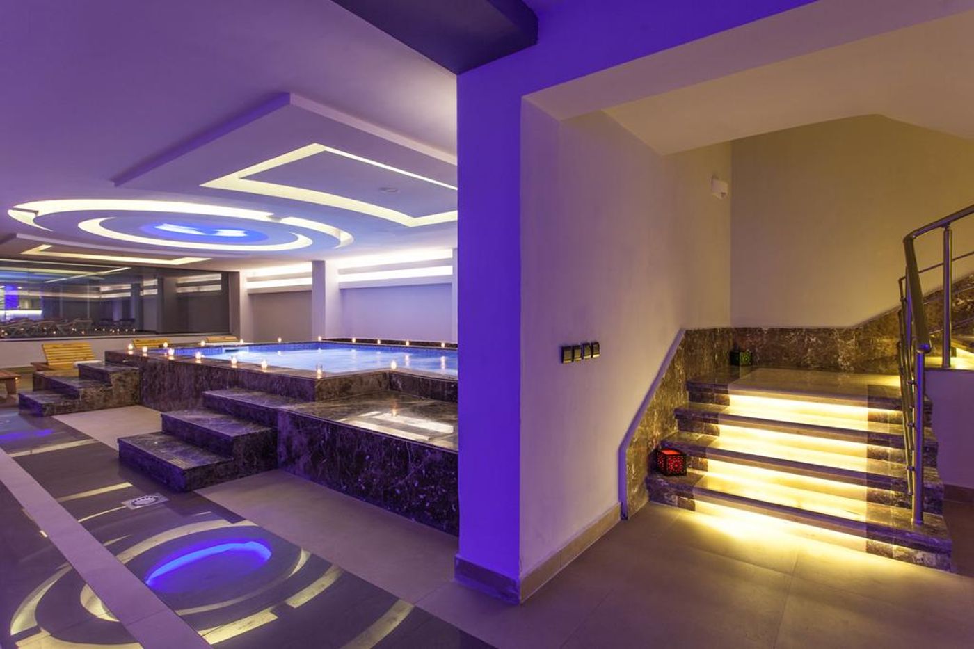 Savoy Le Grand Hotel