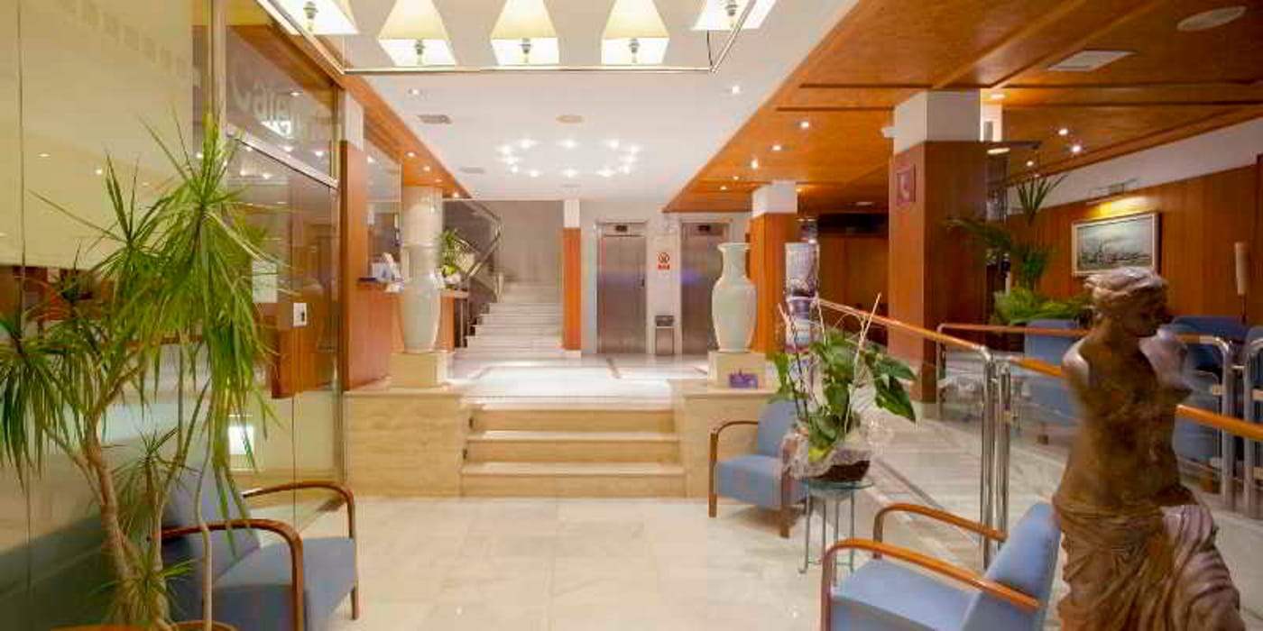 Duquesa-Playa-Lobby-32