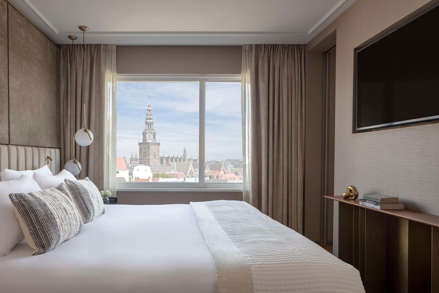 Anantara-Grand-Hotel-Krasnapolsky-Amsterdam-Room-46