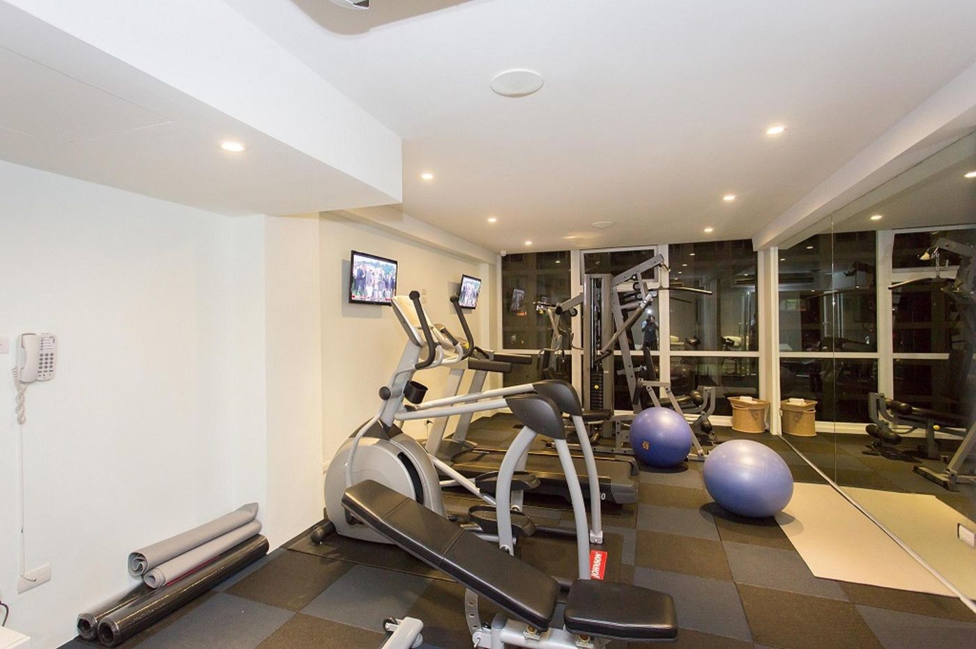 Icon-Bangkok-Sports-and-Entertainment-28