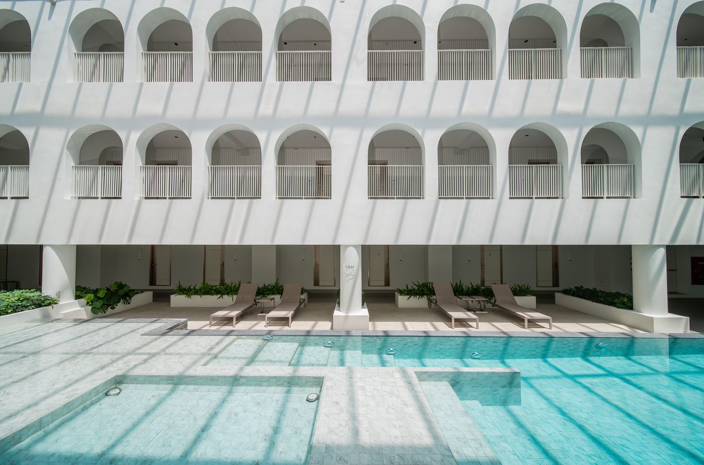 Away-Bangkok-Riverside-Kene-Pool-64