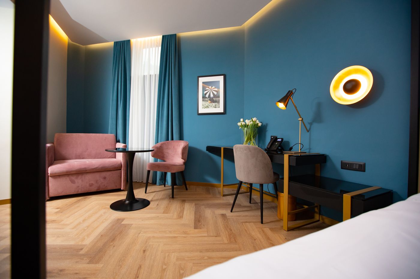 The-Major-Hotel-Room-12