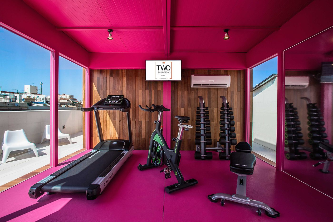 TWO Hotel Barcelona by Axel – Adults only