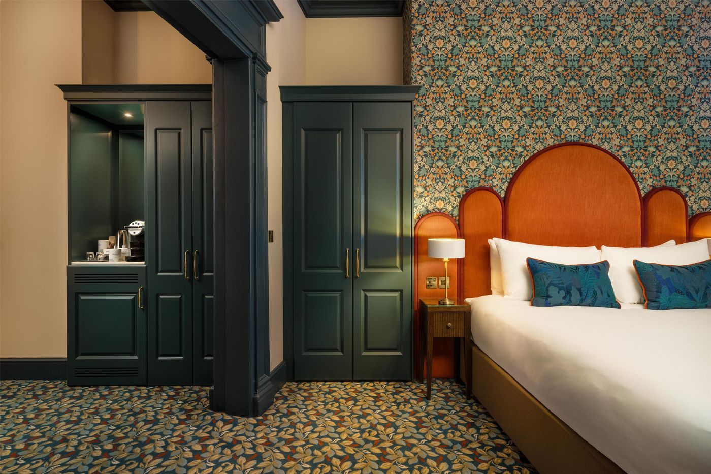 Trinity-City-Hotel-Room-17