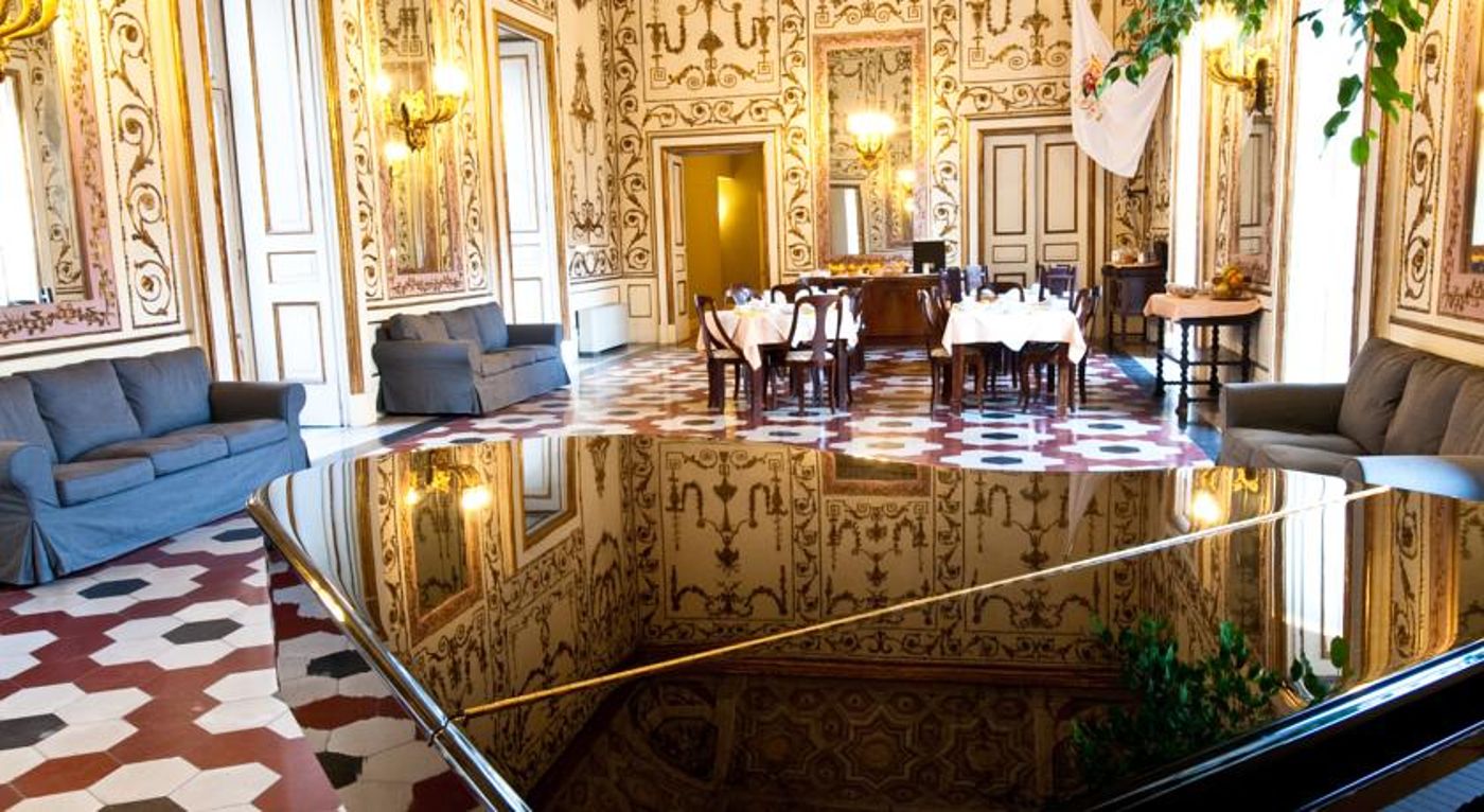 Decumani Hotel De Charme