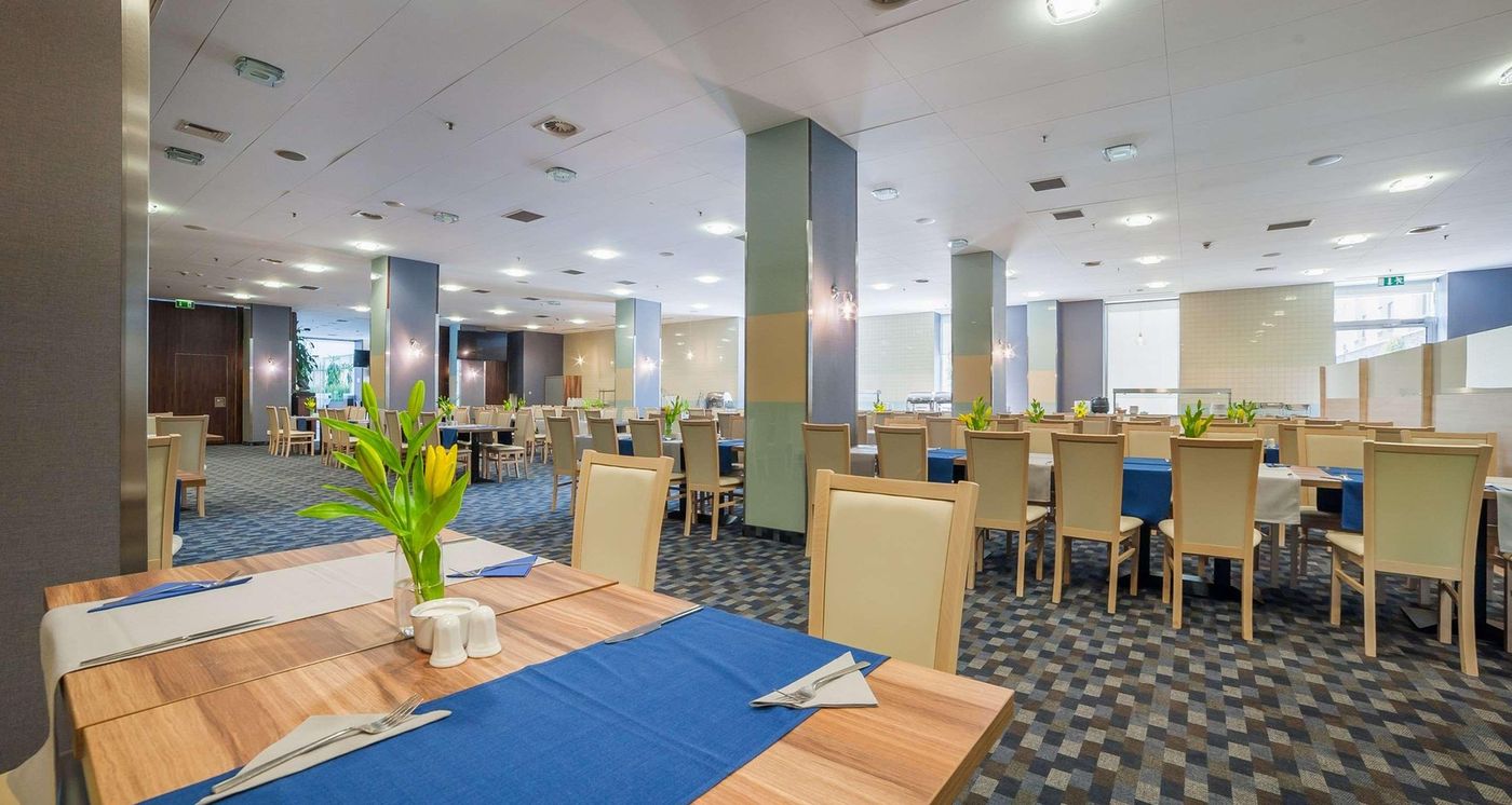 Premier-Krakow-Hotel-Restaurant-26