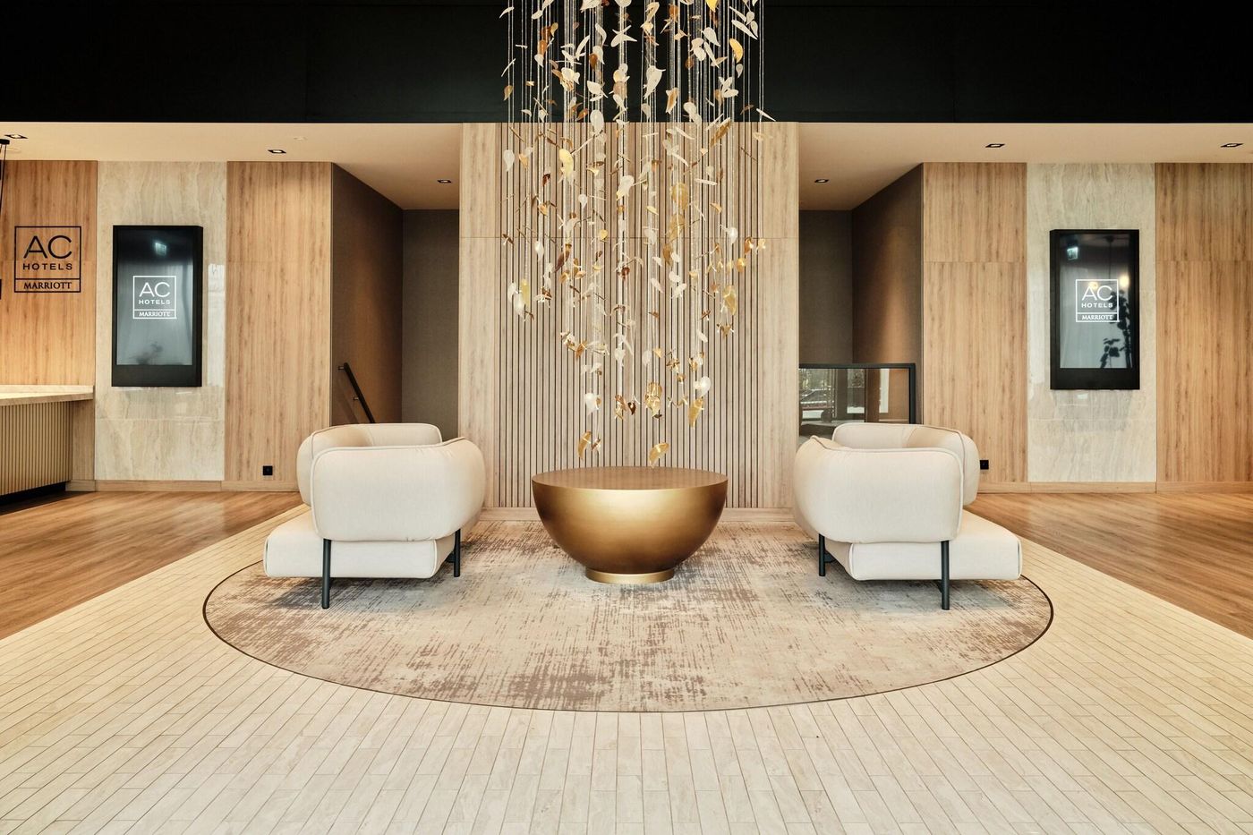 AC-Hotel-by-Marriott-Krakow-Lobby-16