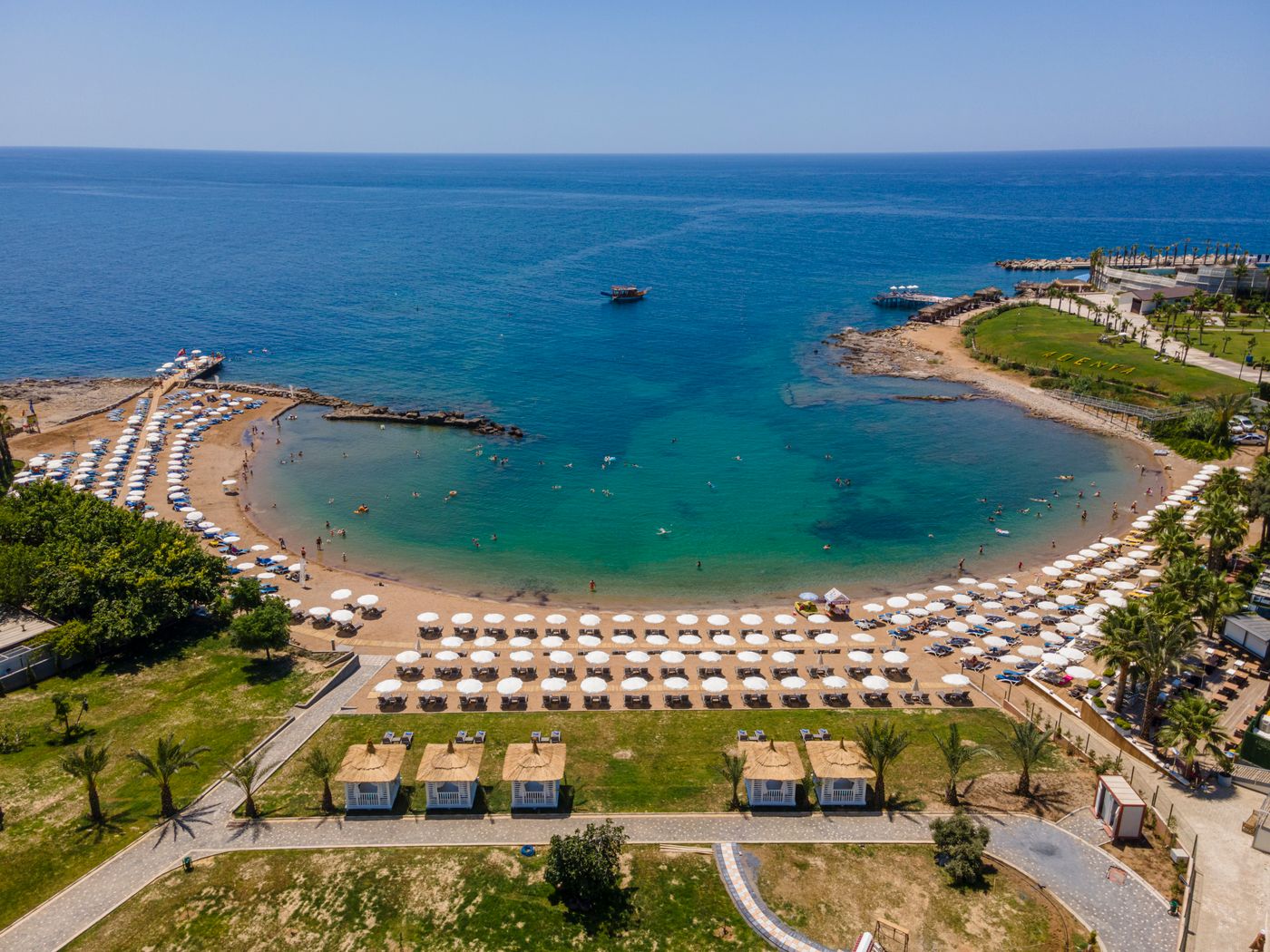 LONICERA PREMIUM HOTEL 02