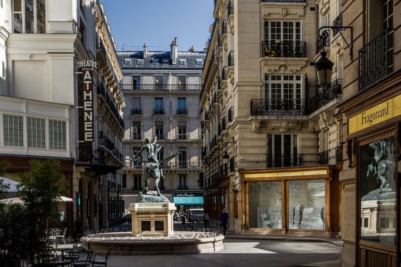 Hotel-Indigo-Paris-Opera-General-view-70