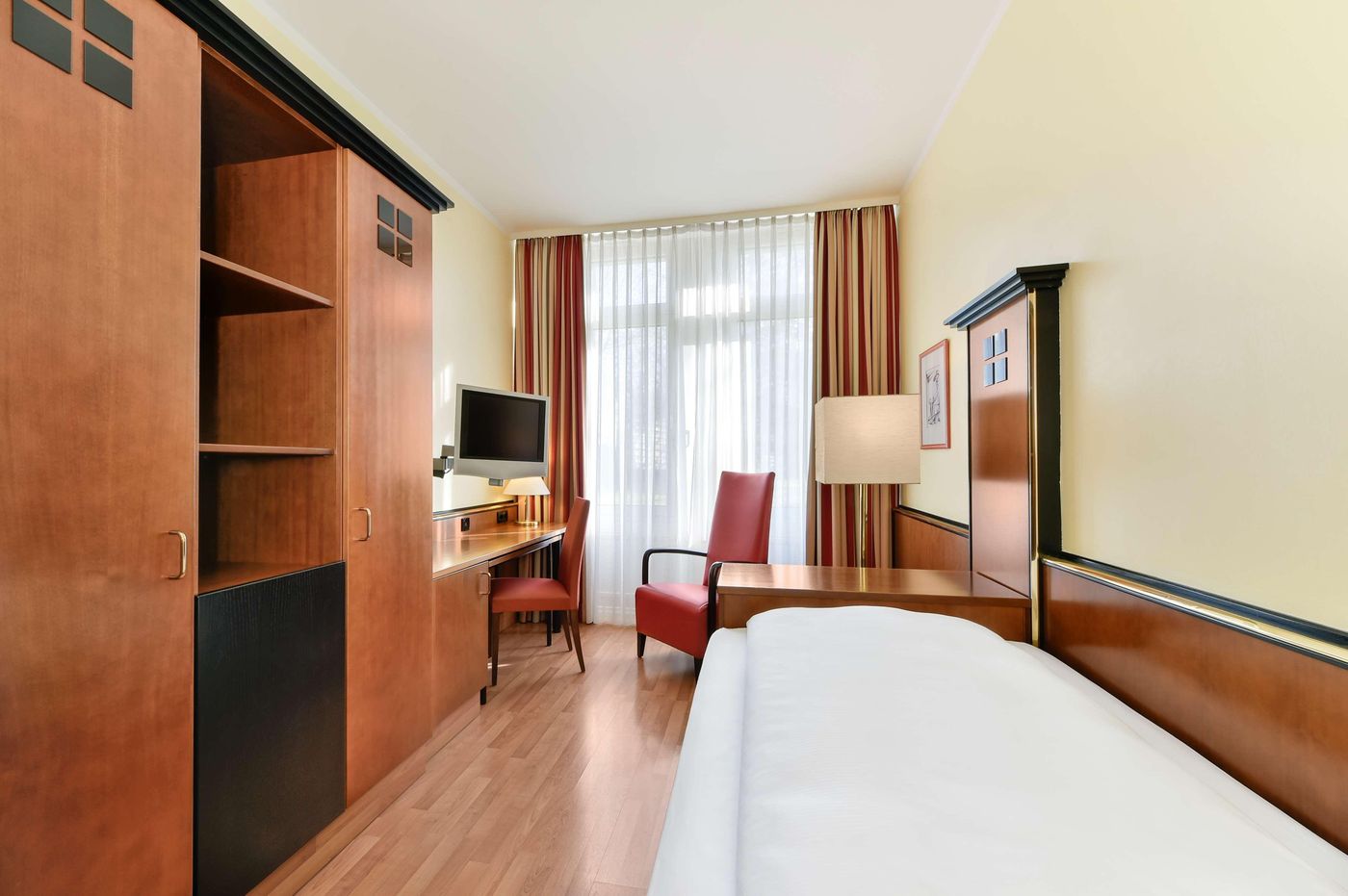 Nh-M----nchen-City-S----d-Room-10