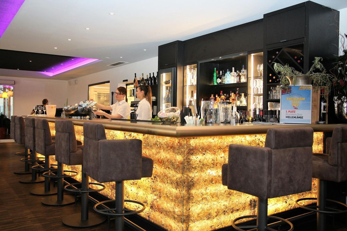 Höll am Main - Germany - RUESSELSHEIM - Bar - 3