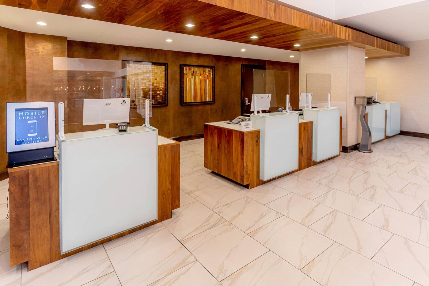 Dallas/Addison Marriott Quorum By The Galleria-United States-Dallas-Lobby-7