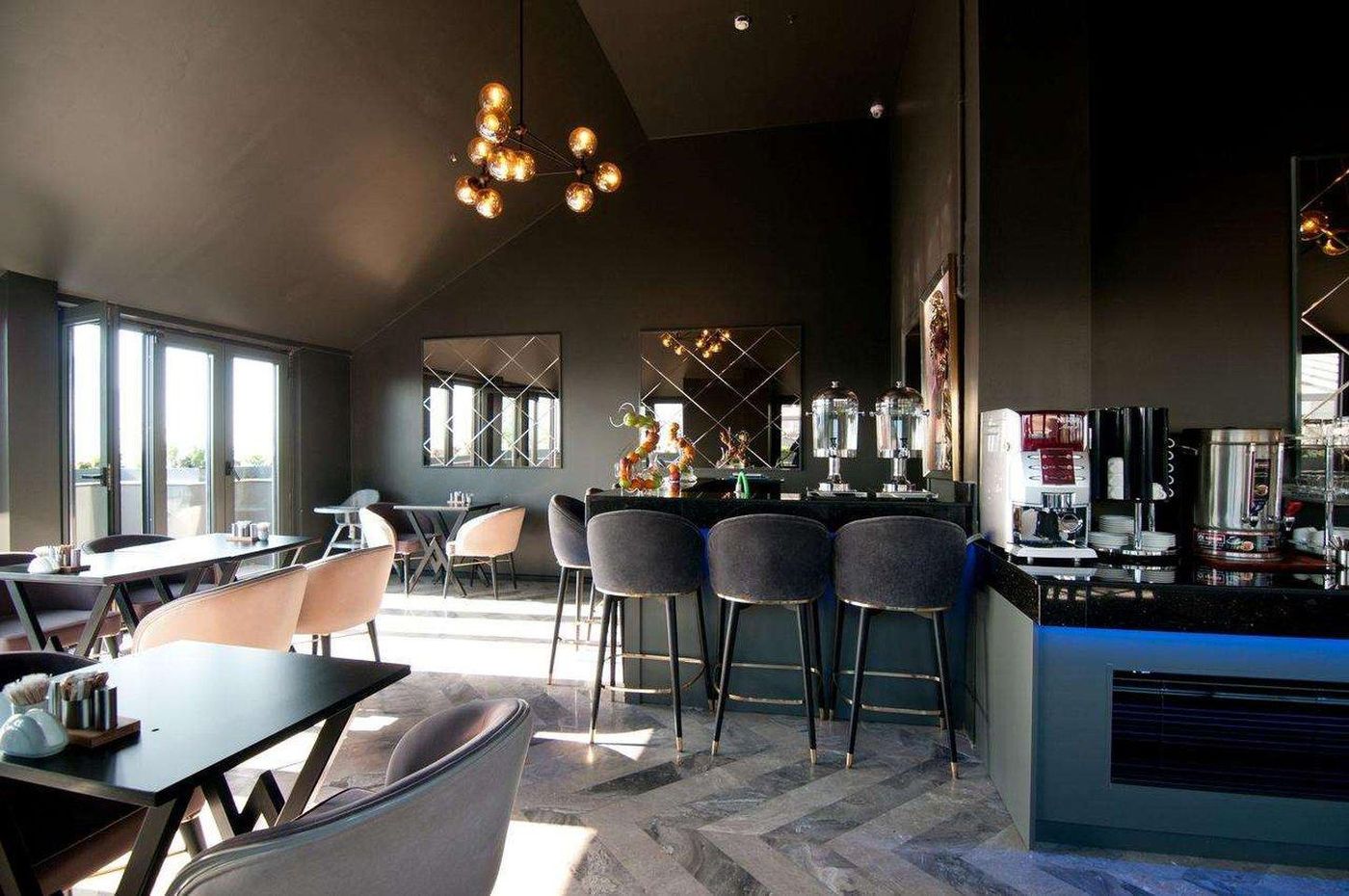 TK TAXIM BOSPHORUS HOTEL-Turkey-Istanbul-Bar-6