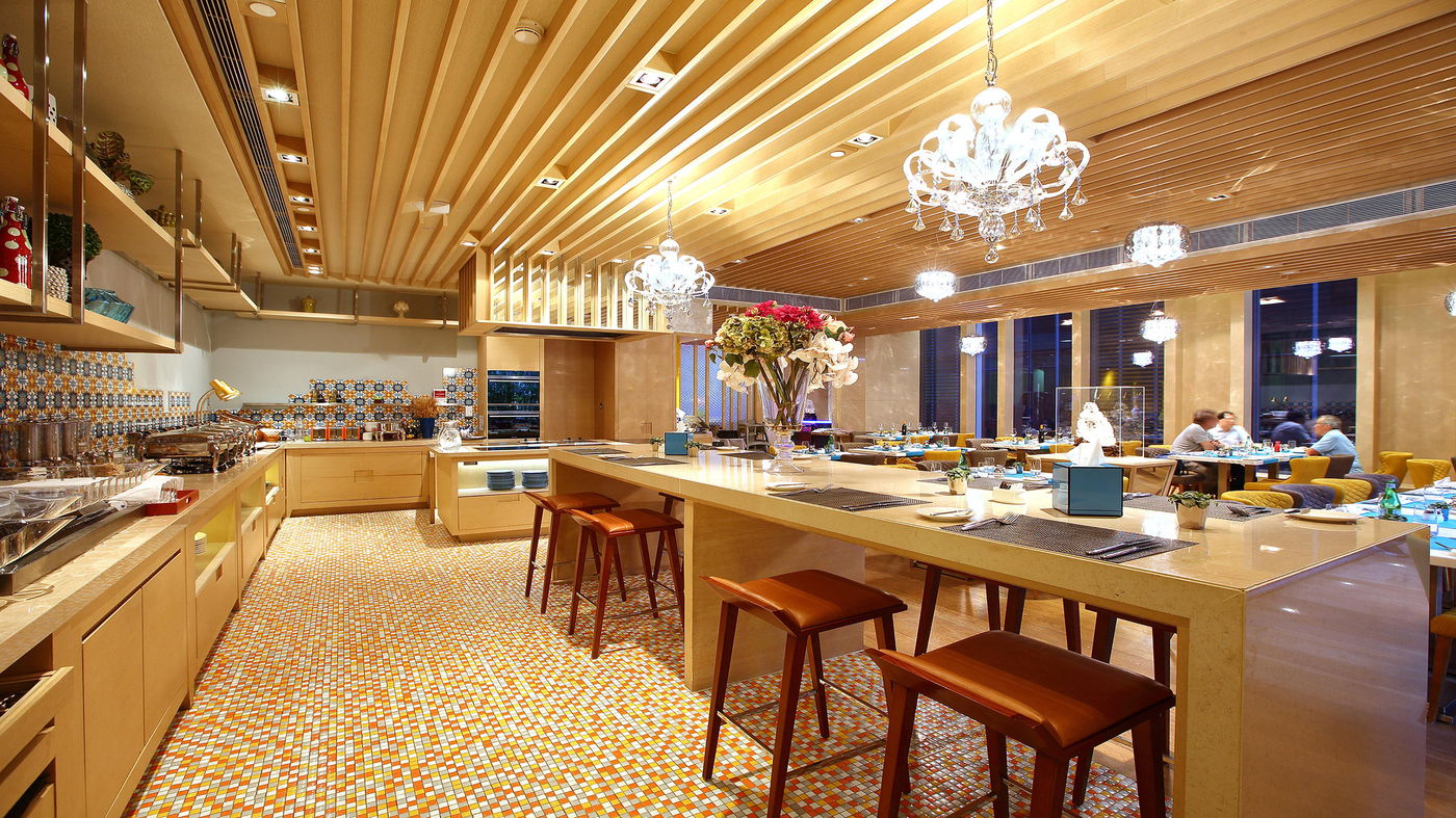 Hotel-Indigo-Hong-Kong-Island-Restaurant-44