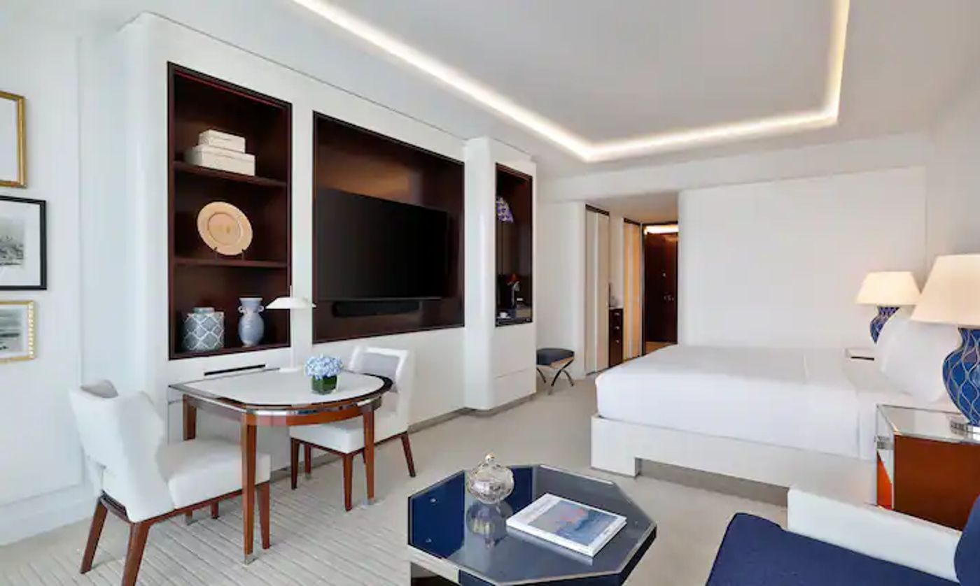 Waldorf Astoria Lusail 03.02