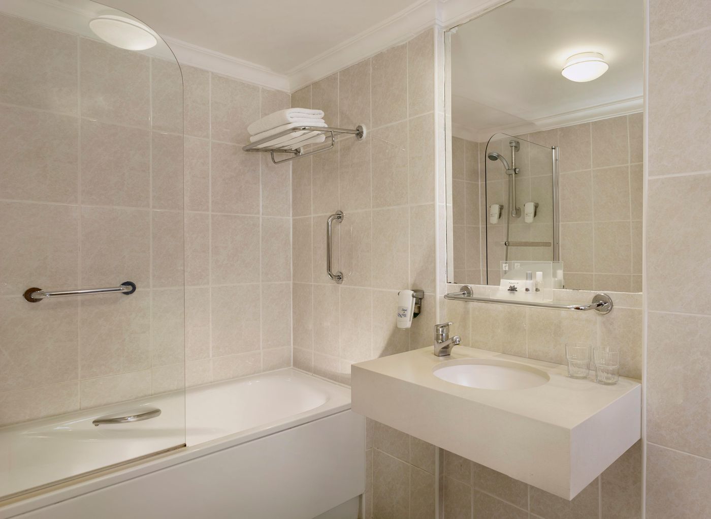 Holiday-Inn-Algarve-Room-25