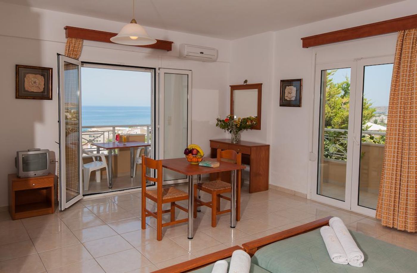 Sunrise Apartments - Sfakaki