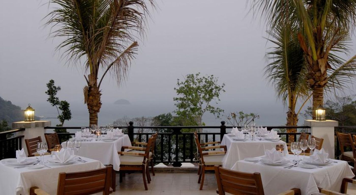Supalai-Scenic-Bay-Resort-And-Spa-Restaurant-22