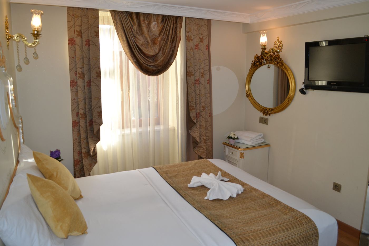 Galatower Hotel-Turkey-ISTANBUL-Room-1