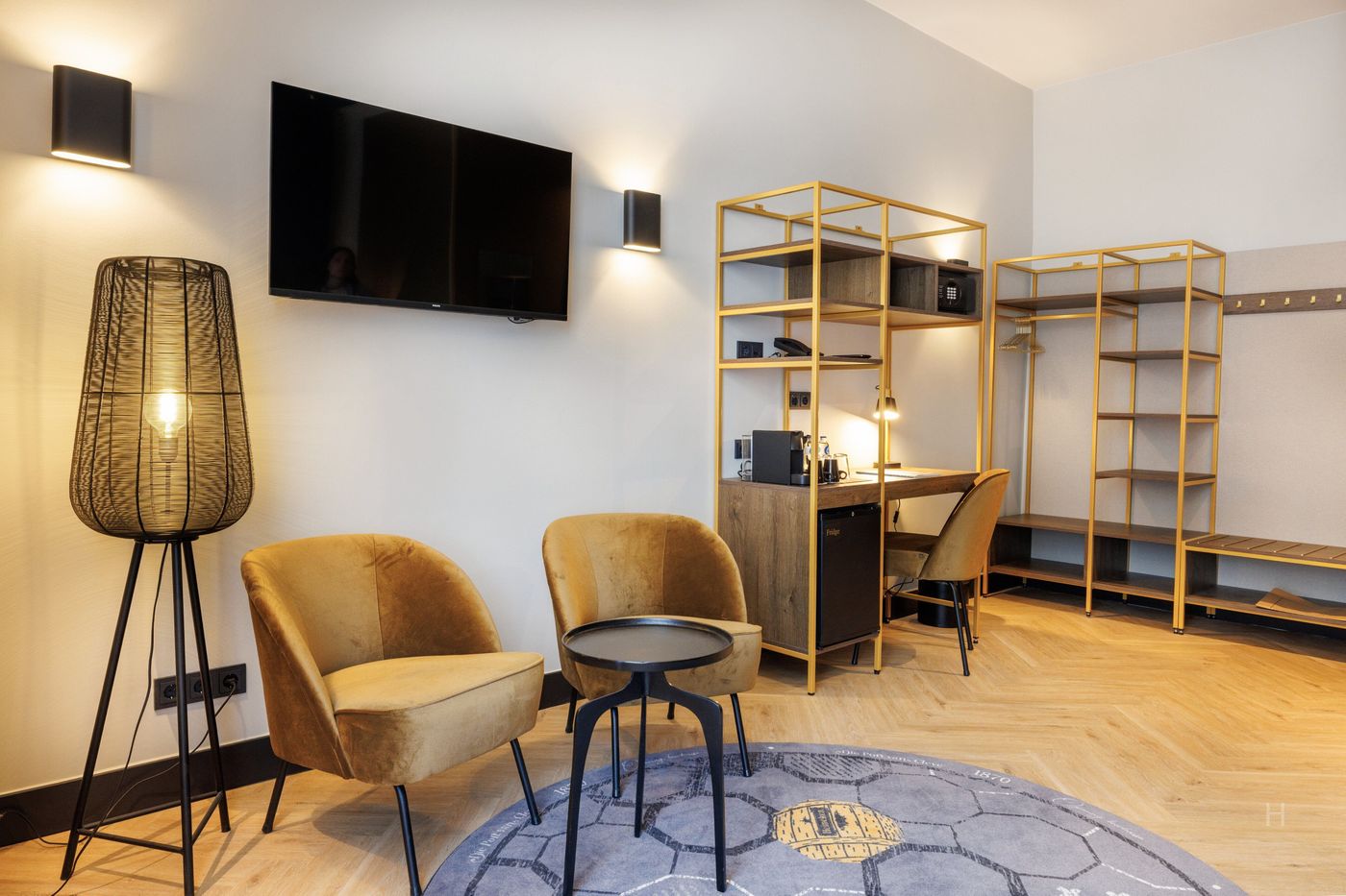 Die-Port-Van-Cleve-Room-58