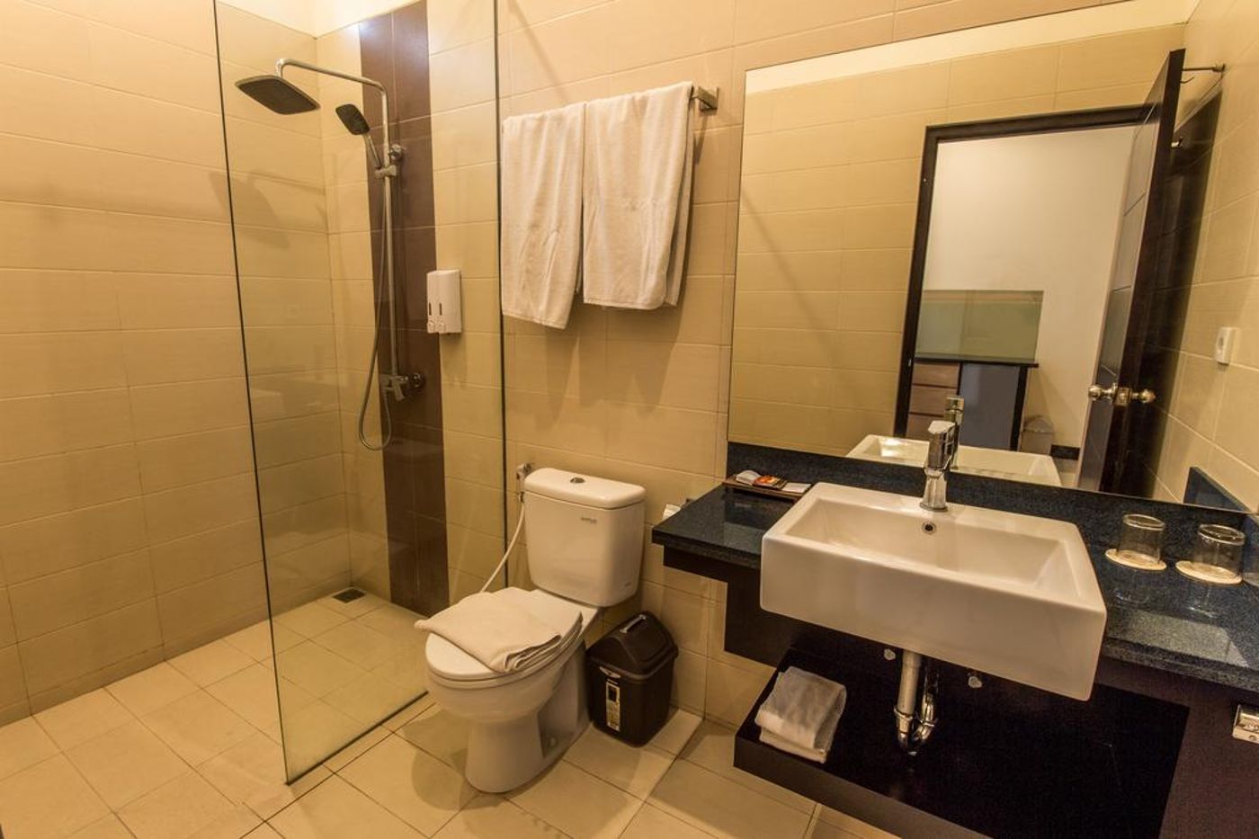 Svarna Suite Seminyak-Indonesia-Bali-Room-7