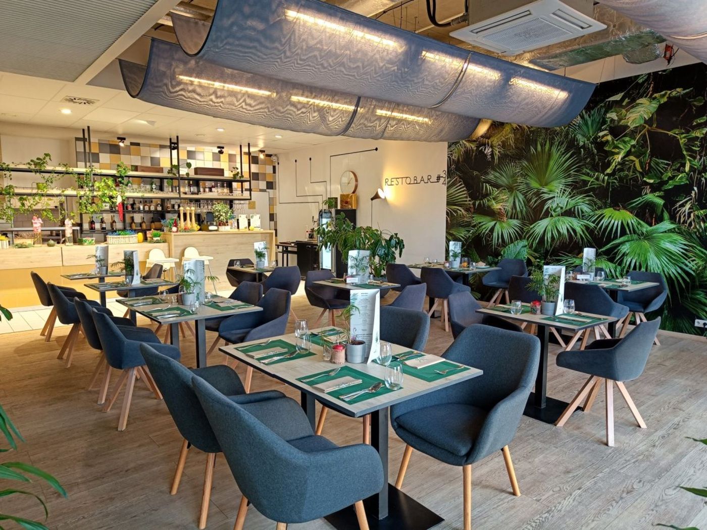 Arche-Hotel-Poloneza-Restaurant-9